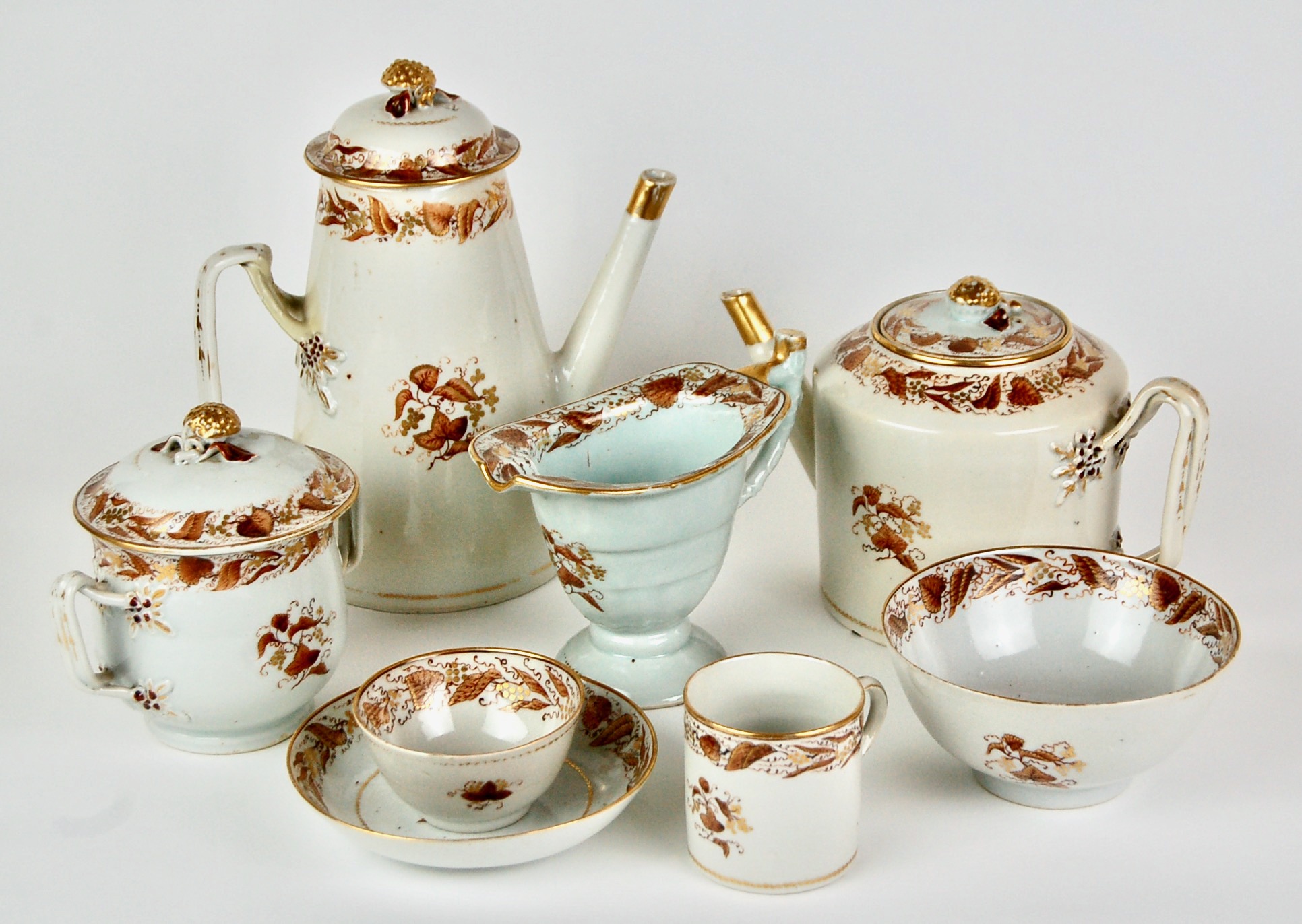 1966.310 porcelain coffee service