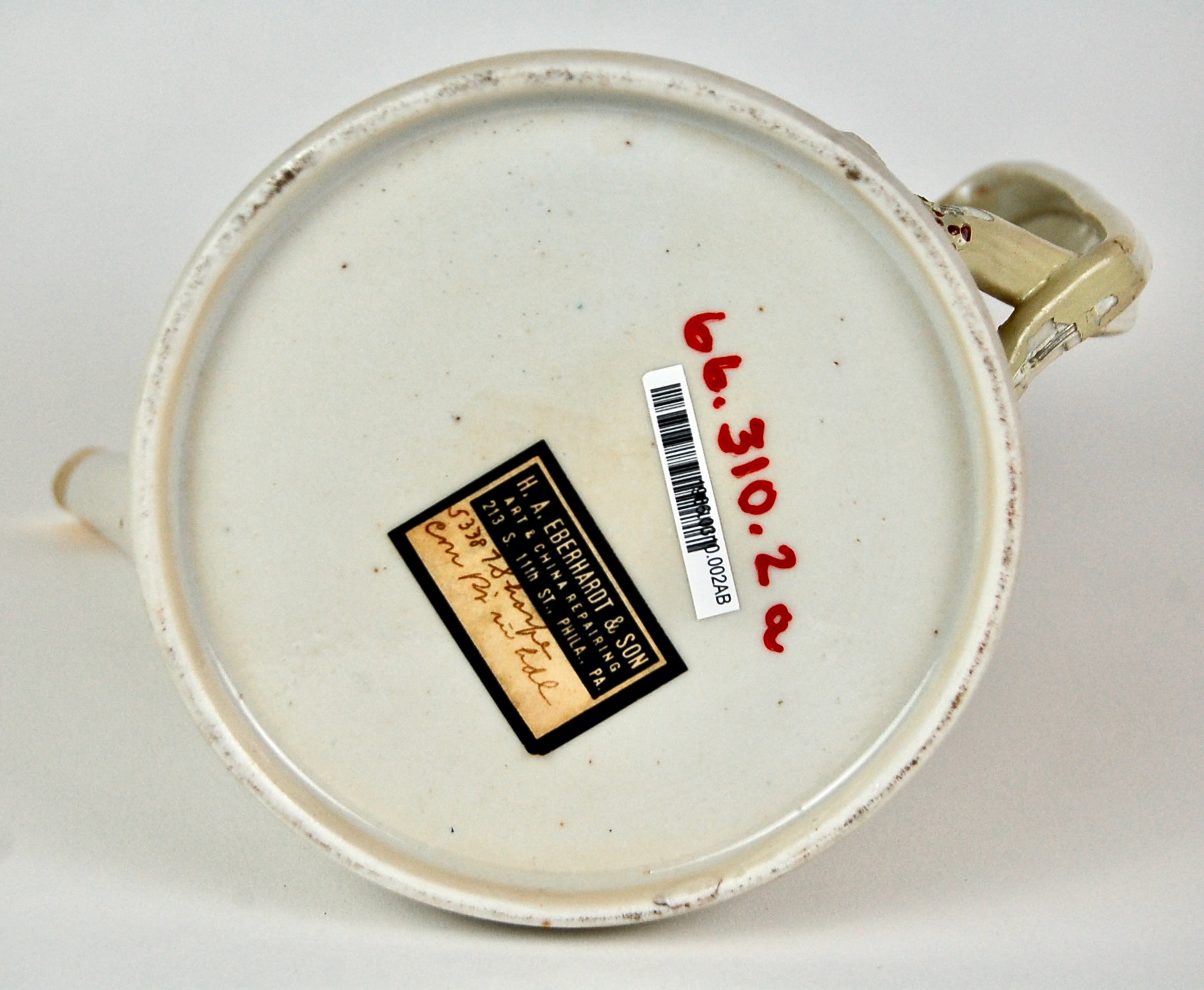1966.310.2 coffee pot bottom