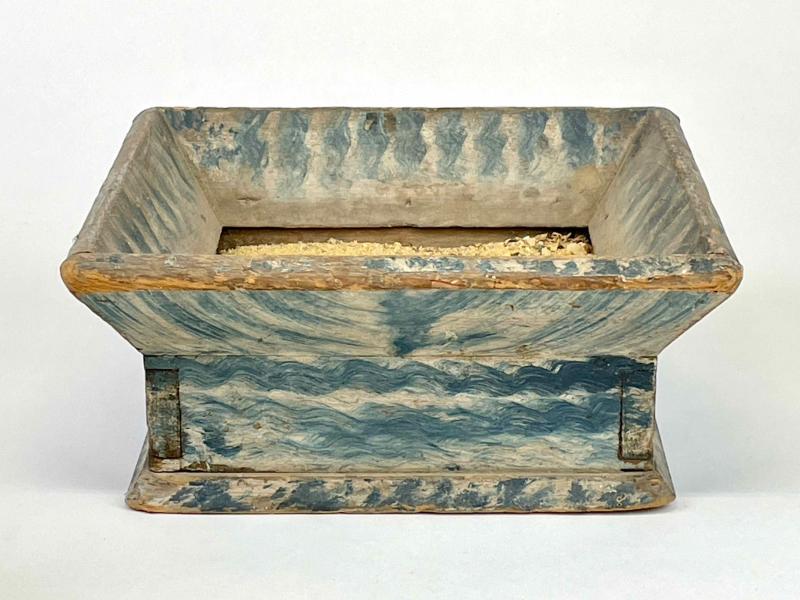 1959.3860 spittoon
