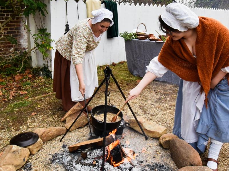 Campfire Cooking at Twinklefest