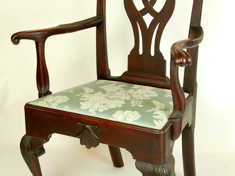 1958.3290 armchair