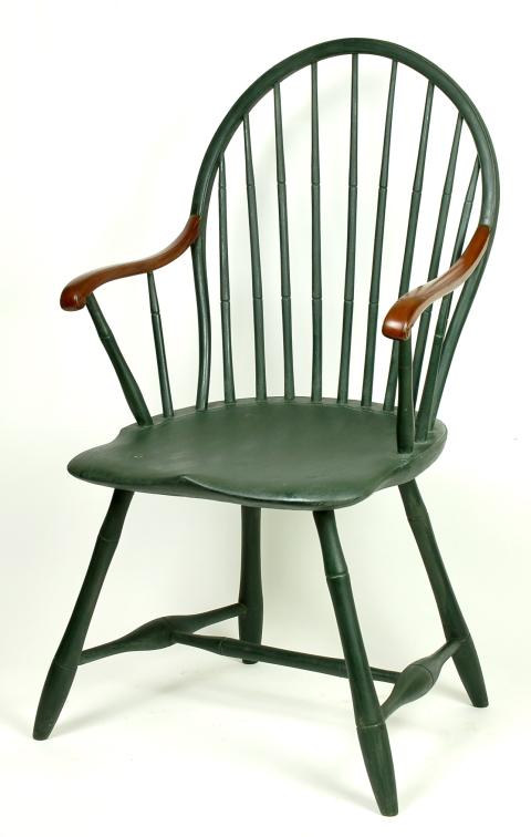 Bow-back Windsor armchair