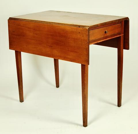 Pembroke table