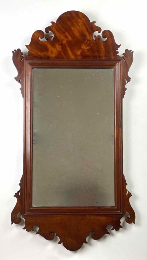 1971.604 looking glass