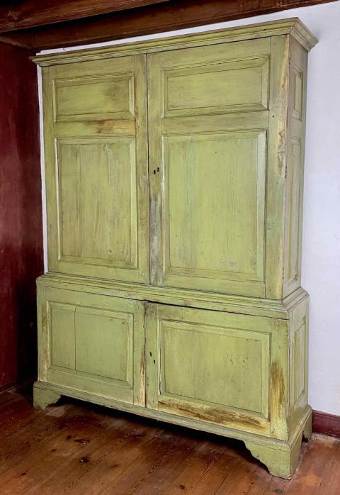 1959.3621 cupboard