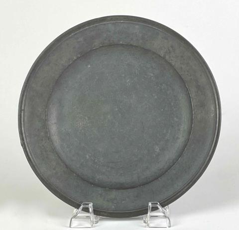 1971.876 pewter plate