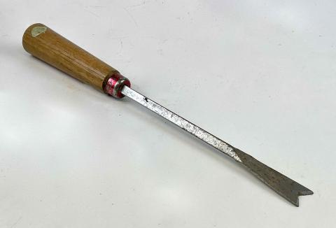2020.103 weeder