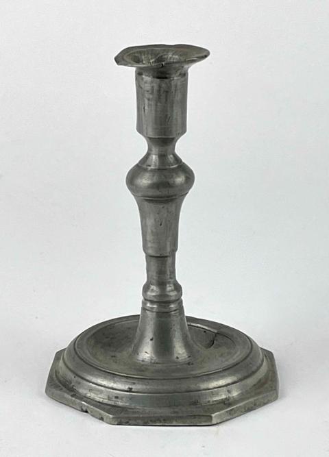 1977.516 candlestick