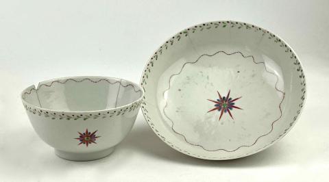 1971.708 cup and saucer
