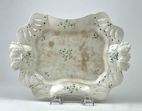 1977.551.3 platter