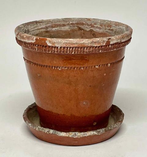 1969.393.5 flower pot