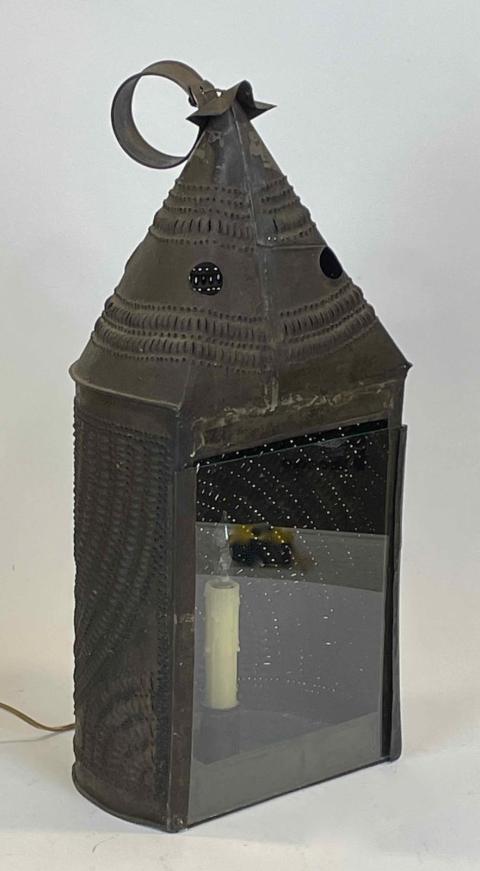 1959.3546 lantern