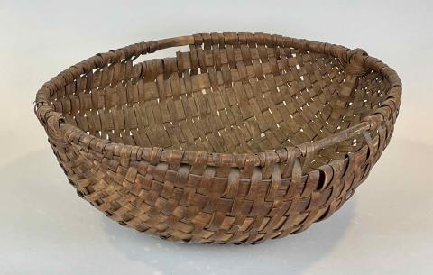 1959.4012 oval basket