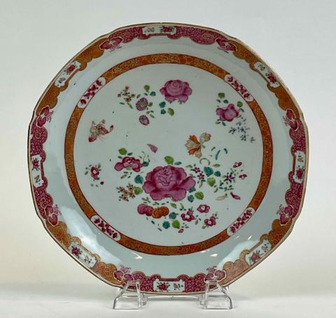 2011.106.1 large deep dish