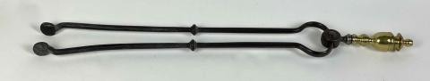 1971.915 fireplace tongs
