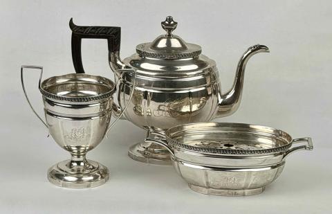 1972.112 teapot, spoon vase, and butter dish