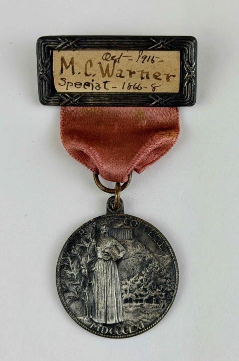 2018.164 Vassar medal