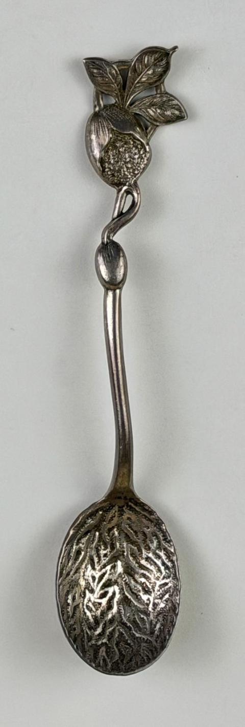 1971.1093 spoon