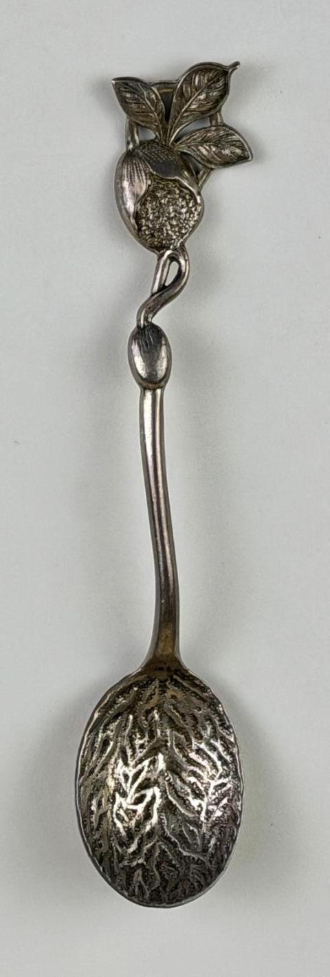 1971.1093 spoon