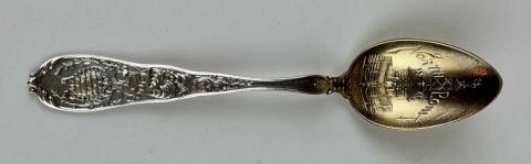 1971.1143 spoon