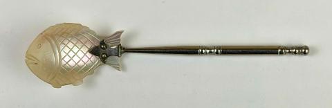 1971.1148 spoon