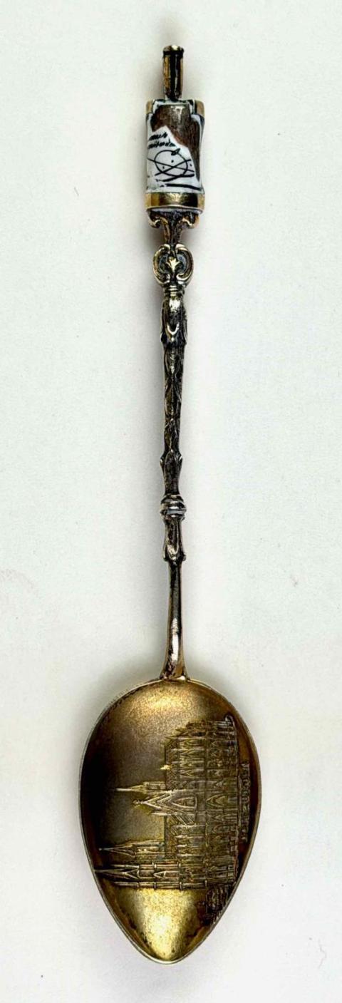 1971.1168 spoon