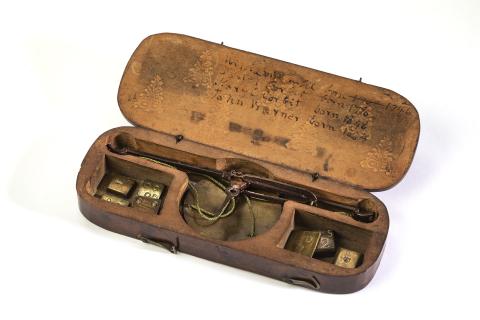 coin scale and weights