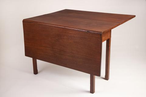 Drop-leaf or dining table 