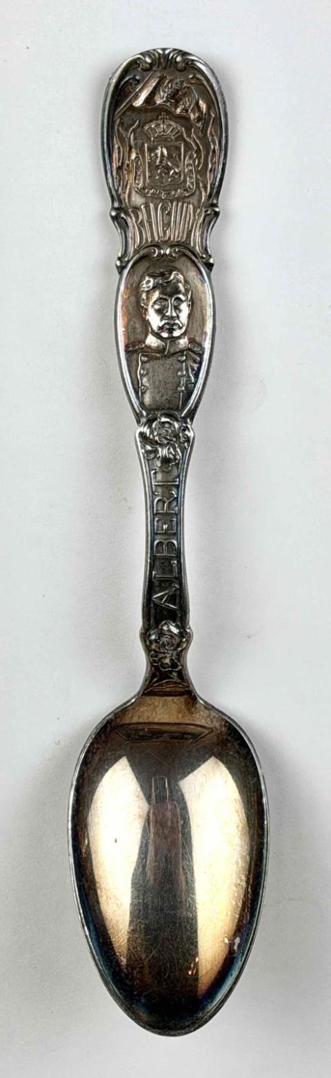 1971.1211 spoon