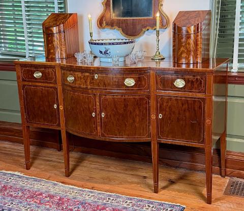 1996.18 sideboard in situ