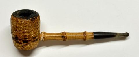 1971.842.1 corn cob pipe