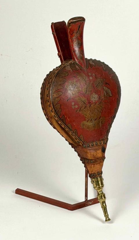 2020.106 fireplace bellows
