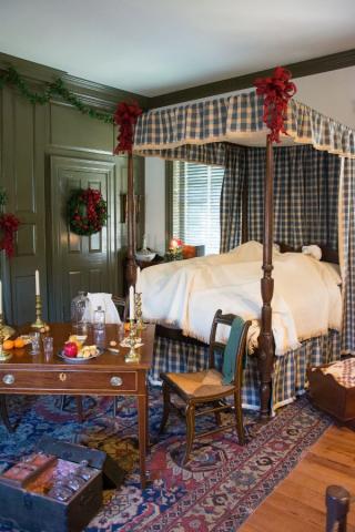 Christmas Tradition and Charm