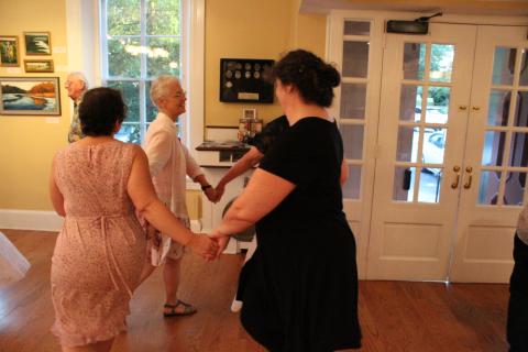 Dover English Country Dancers