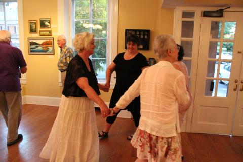 Dover English Country Dancers