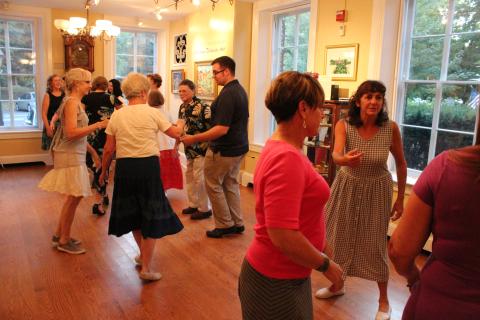 Dover English Country Dancers