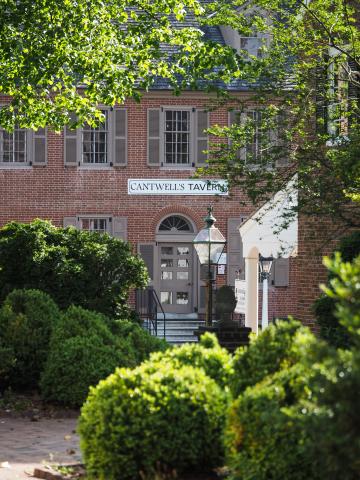 Cantwell's Tavern Restaurant