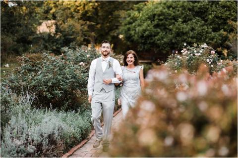 Garden Wedding: Rachel & Michael