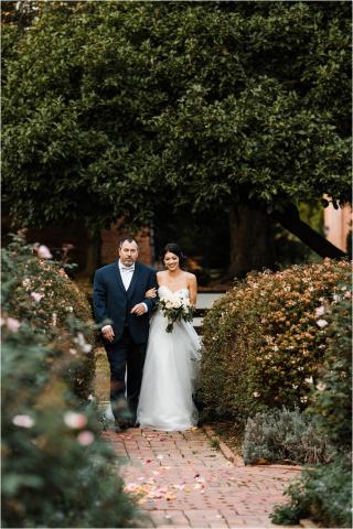 Garden Wedding: Rachel & Michael
