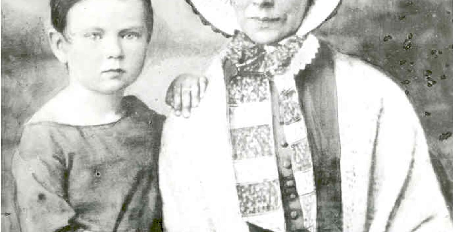 Interpretive Tour: Celebrate Women's History Month