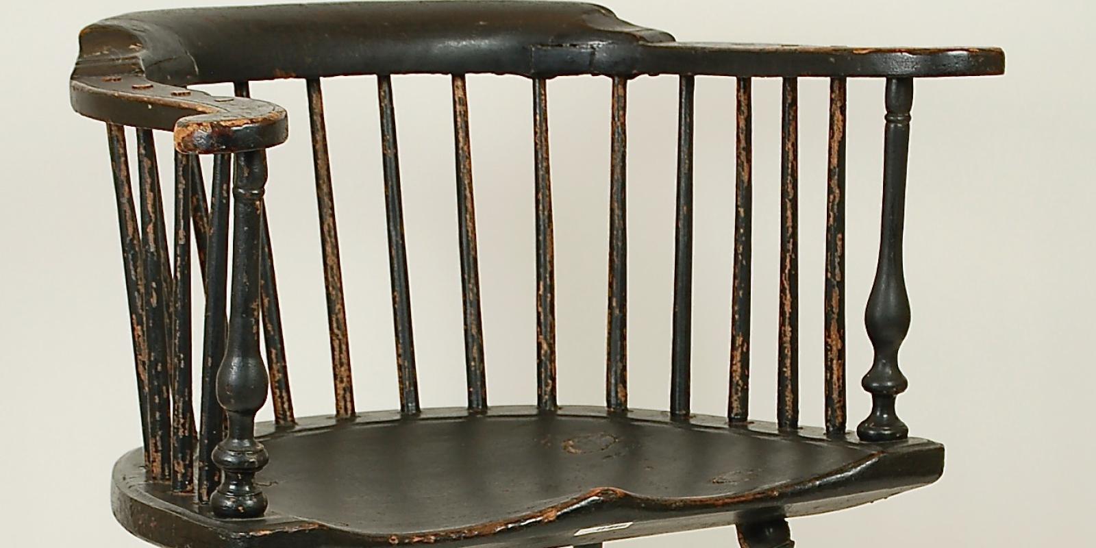 Low-back Windsor Chair