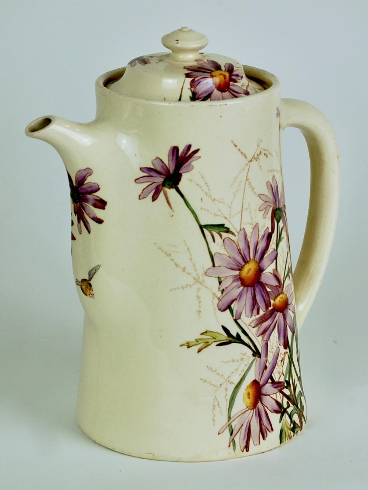 1971.1493 chocolate pot