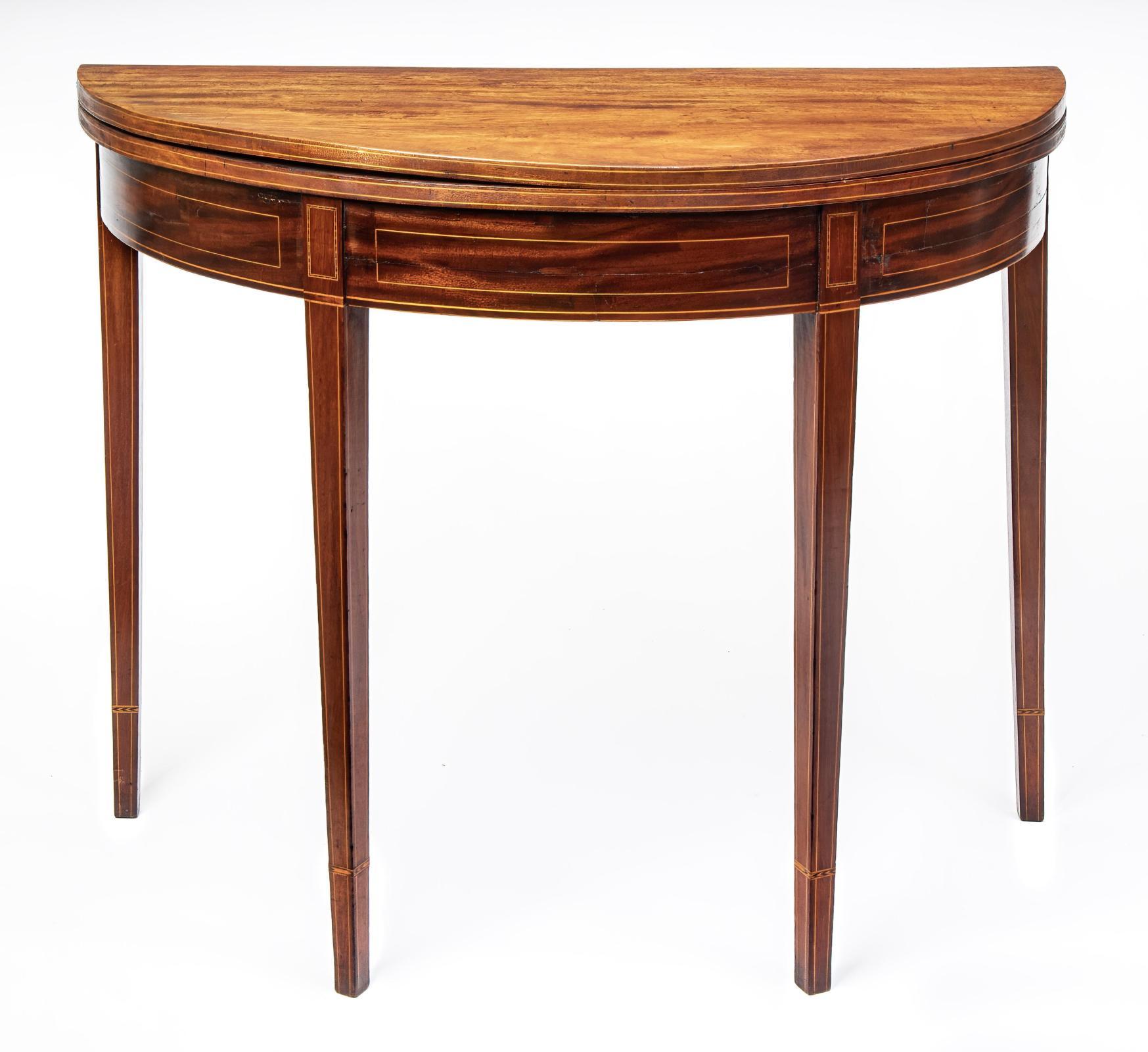 1971.588 card table